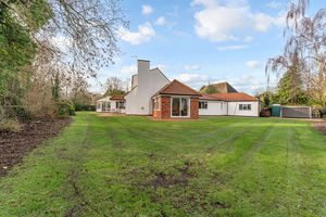 Photo 25- click for photo gallery